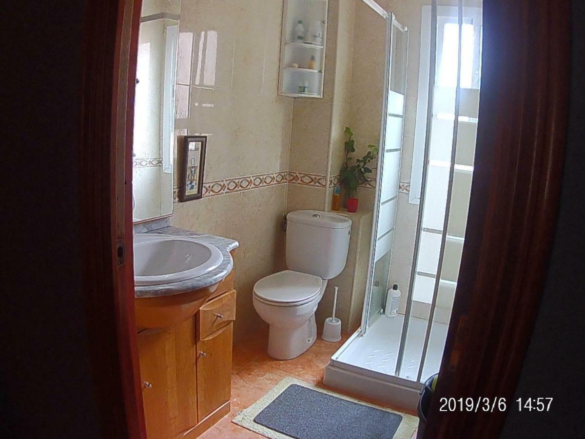 Comoda Habitacion San Vicente Raspeig Exterior foto